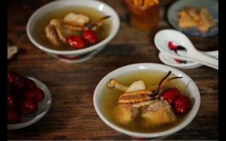 冬蟲夏草玉米排骨湯做法大全！