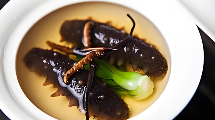 冬蟲(chóng)夏草配枸杞泡酒：泡法、功效與飲用禁忌